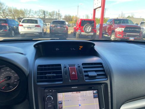 Used 2014 Subaru Crosstrek 2.0i Limited image 10