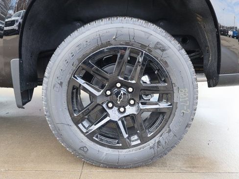 New 2026 Chevrolet Silverado 1500 RST w/ Rally Edition AWD/4WD image 41