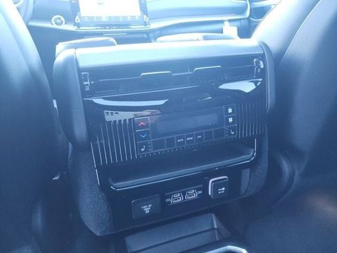 New 2026 Jeep Grand Wagoneer Limited image 24