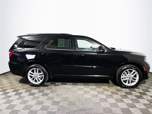 Used 2023 Dodge Durango GT image 9