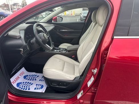 Used 2022 MAZDA CX-30 AWD 2.5 S w/ Premium Package image 9