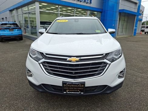 Used 2019 Chevrolet Equinox Premier AWD/4WD image 2