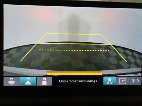 Used 2025 Honda CR-V EX-L image 18