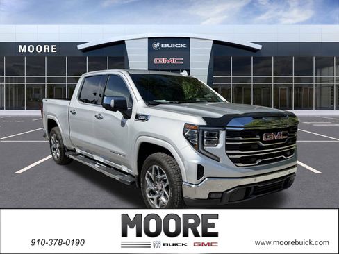Used 2022 GMC Sierra 1500 SLT w/ SLT Premium Plus Package AWD/4WD image 1