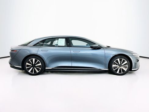 Used 2024 Lucid Air Touring image 10