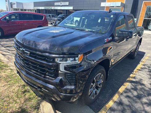 Used 2024 Chevrolet Silverado 1500 RST image 1