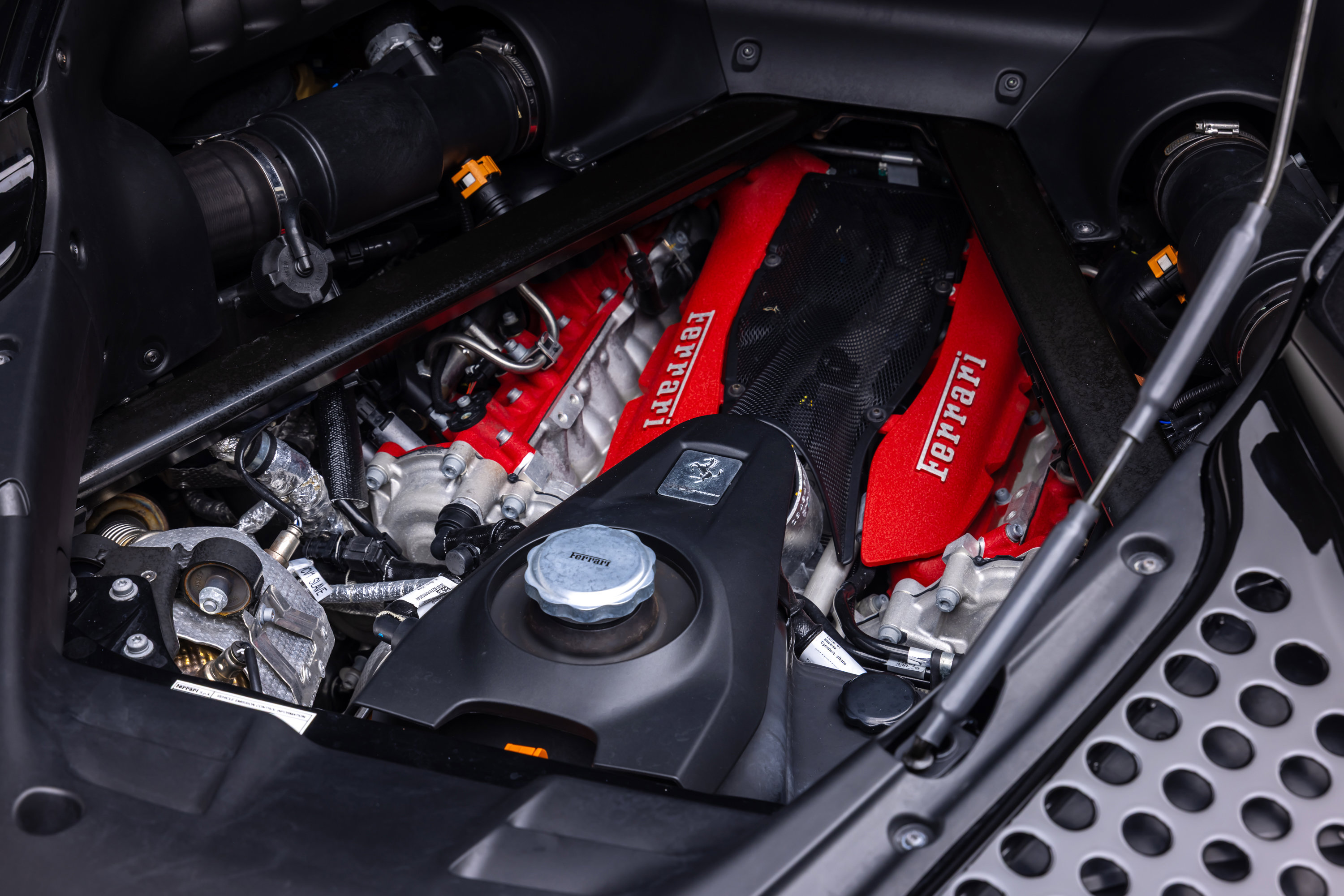 Certified 2021 Ferrari SF90 Stradale AWD/4WD image 38