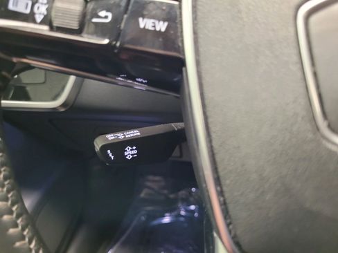 Used 2020 Audi A6 2.0T Premium image 21