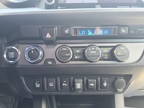 Used 2023 Toyota Tacoma TRD Pro AWD/4WD image 29