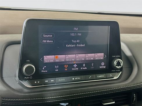 Used 2021 Nissan Rogue S image 17