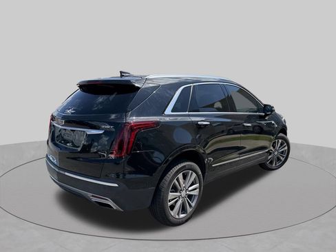 Used 2024 Cadillac XT5 Premium Luxury w/ Technology Package FWD image 6