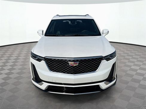 New 2025 Cadillac XT6 Luxury w/ LPO, Floor Liner Package image 7