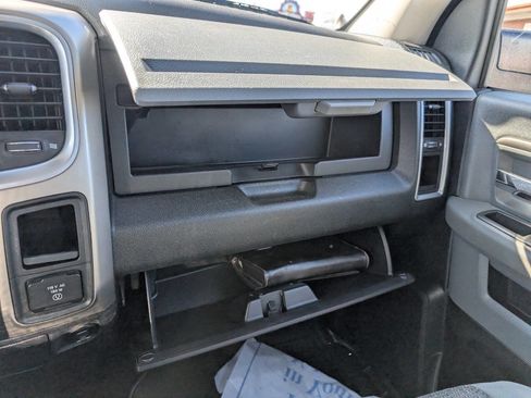 Used 2014 RAM 2500 Big Horn image 29