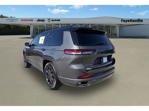 New 2025 Jeep Grand Cherokee L Summit image 5