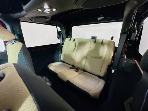 Used 2021 Jeep Wrangler Sport S image 22