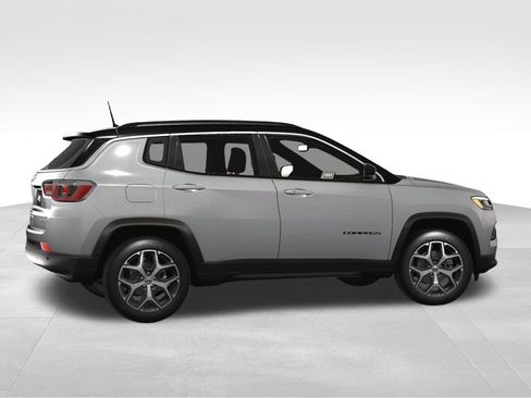 New 2025 Jeep Compass Limited image 6