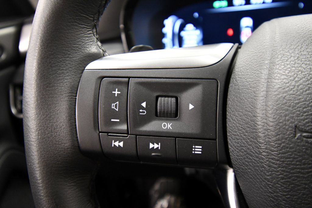 Used 2025 INFINITI QX60 Luxe AWD/4WD image 20