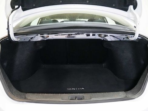 Used 2022 Nissan Sentra S FWD image 21