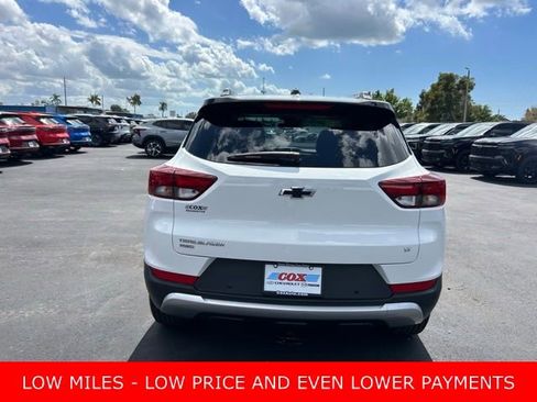 Used 2022 Chevrolet TrailBlazer LT w/ Convenience Package image 5