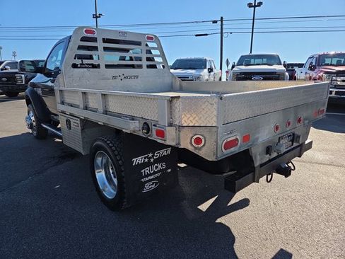 Used 2016 RAM 5500 Tradesman image 4