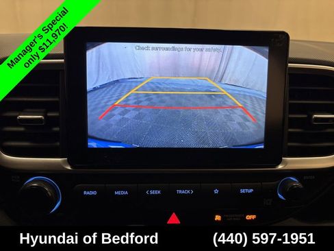 Used 2020 Hyundai Venue SEL FWD image 18