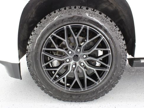 Used 2020 GMC Yukon XL Denali w/ Denali Ultimate Package image 88