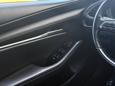 Used 2025 MAZDA MAZDA3 s FWD image 33