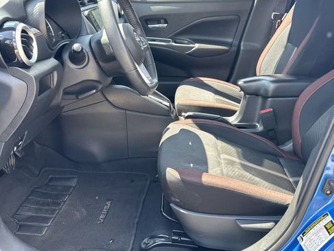 Used 2023 Nissan Versa SR w/ Trunk Package image 9