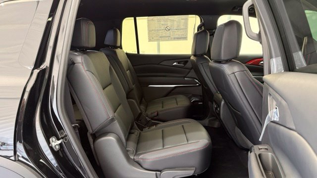 New 2026 Chevrolet Traverse Z71 w/ Enhanced Driving Package AWD/4WD image 35