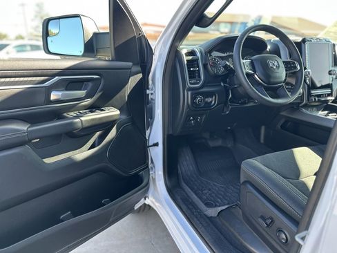 Used 2025 RAM 1500 Big Horn image 13