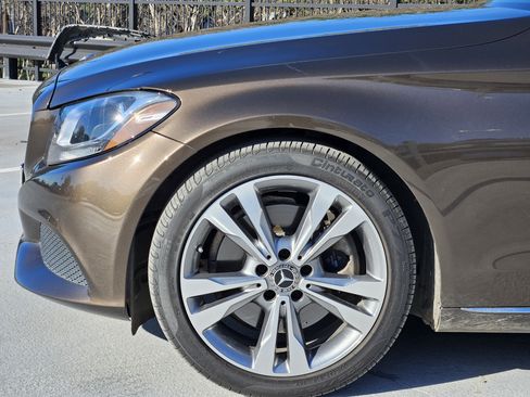 Used 2018 Mercedes-Benz C 300 C 300 image 10