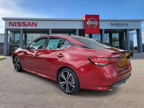 Certified 2023 Nissan Sentra SR w/ Electronics Package FWD image 5