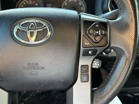 Used 2021 Toyota Tacoma TRD Off-Road RWD image 19