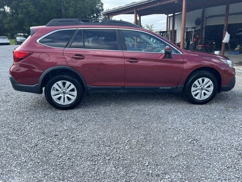 Used 2019 Subaru Outback 2.5i Premium AWD/4WD image 7