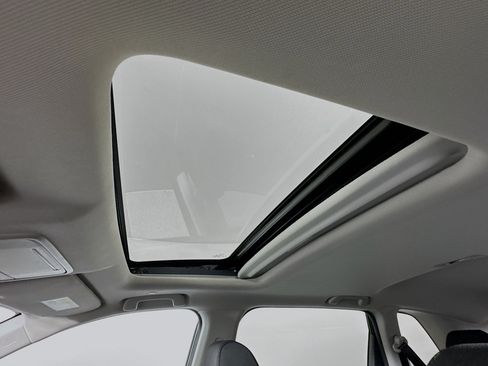 Certified 2024 Honda CR-V EX image 21