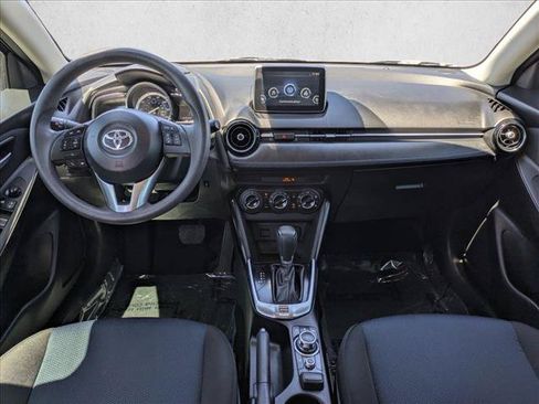 Used 2018 Toyota Yaris iA FWD image 16