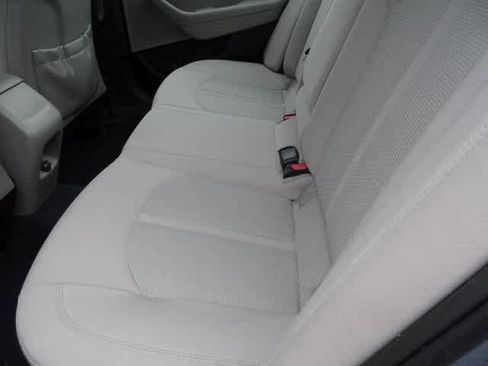 Used 2015 Hyundai Sonata SE image 14