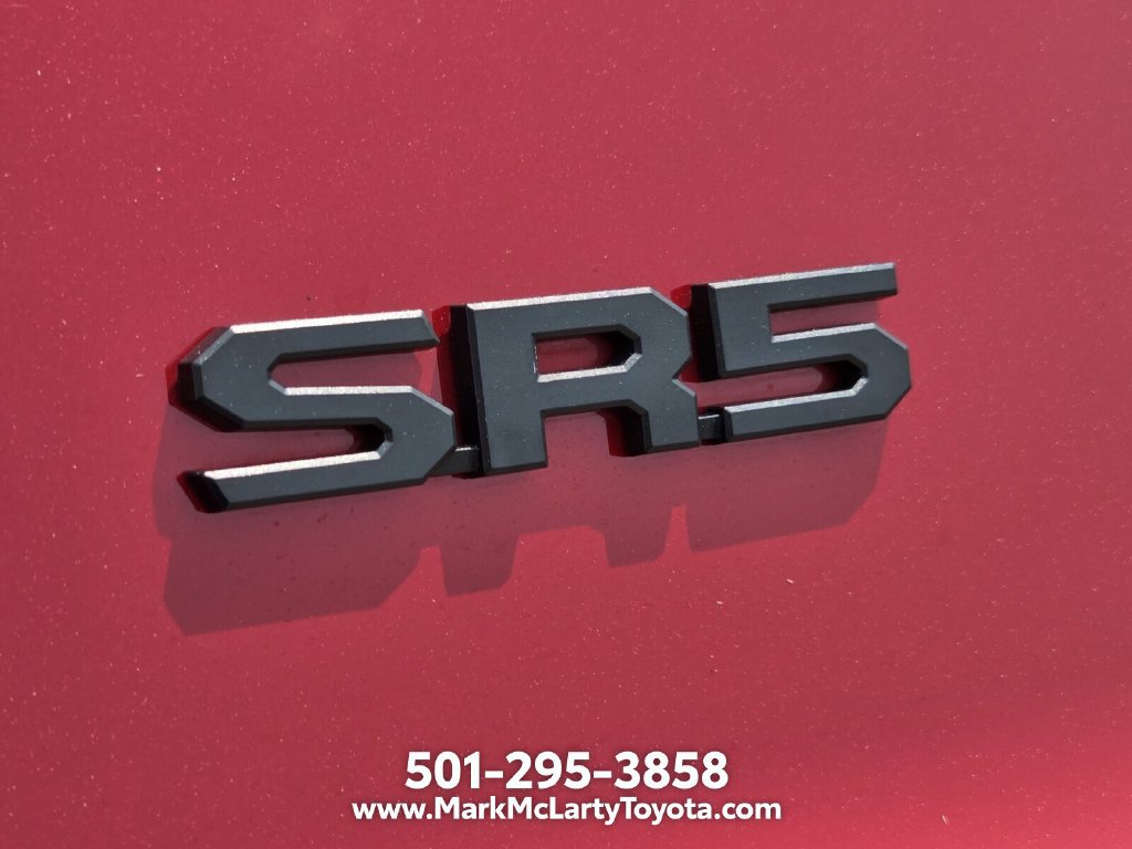 Used 2025 Toyota 4Runner SR5 AWD/4WD image 14