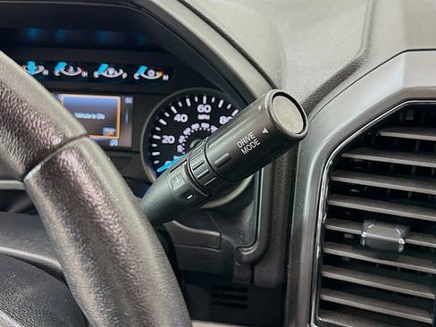 Used 2020 Ford F150 XLT w/ Equipment Group 302A Luxury image 17