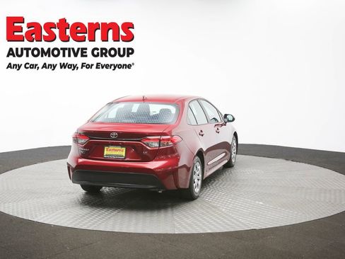 Used 2024 Toyota Corolla LE image 65