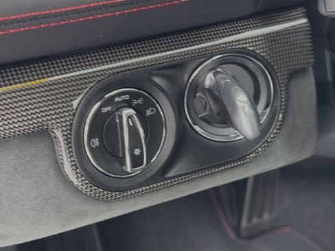 Certified 2025 Porsche 718 Cayman GTS RWD image 15