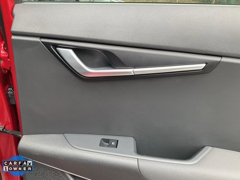 Used 2024 Kia Niro EX Touring image 60