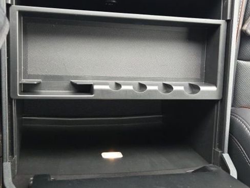 Used 2024 Ford F250 Lariat w/ Lariat Ultimate Package image 44