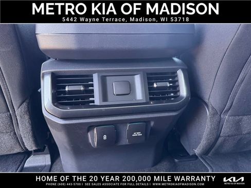 Used 2022 Ford F150 XLT w/ Equipment Group 302A High AWD/4WD image 28