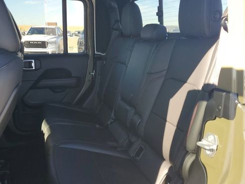 New 2026 Jeep Gladiator Rubicon image 13