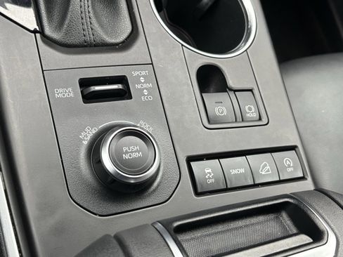 Used 2021 Toyota Highlander XSE image 7