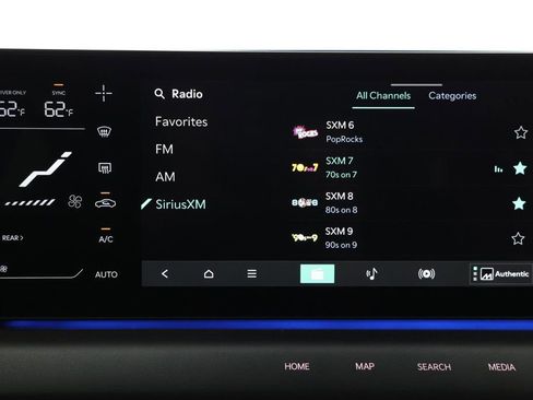 Used 2024 Kia EV9 Land image 15