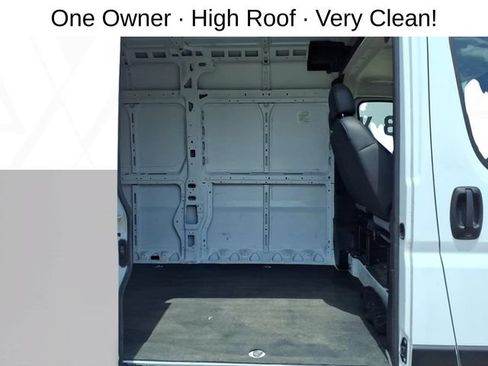 Used 2025 RAM ProMaster 2500 w/ Convenience Group FWD image 22