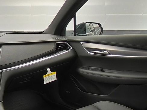 New 2025 Cadillac XT6 Luxury w/ LPO, Floor Liner Package image 11