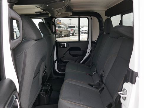 New 2026 Jeep Gladiator Sport image 13